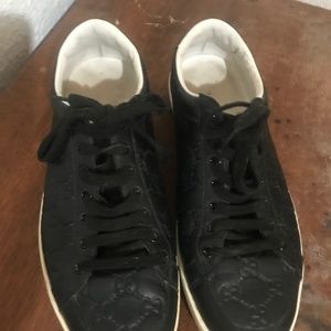 Gucci mens sneakers size 8 1/2 black